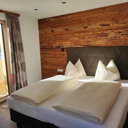 Loiblgut * マリア・アルム・アム・シュタイナーネン・メアー