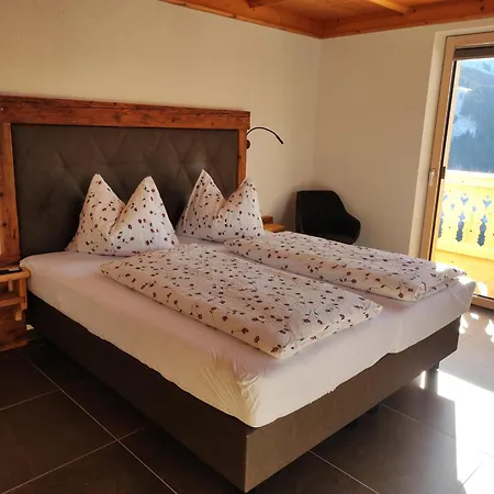 Loiblgut Apartment *