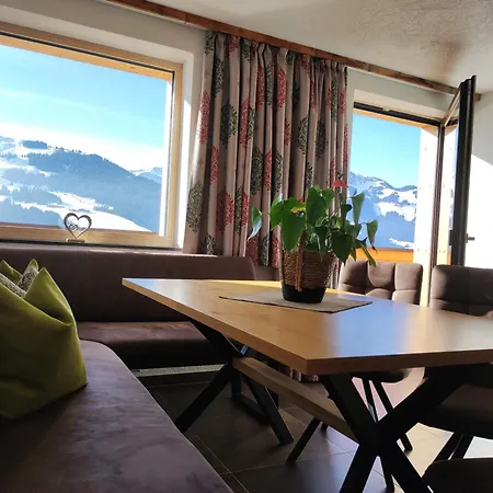 Loiblgut Apartment *